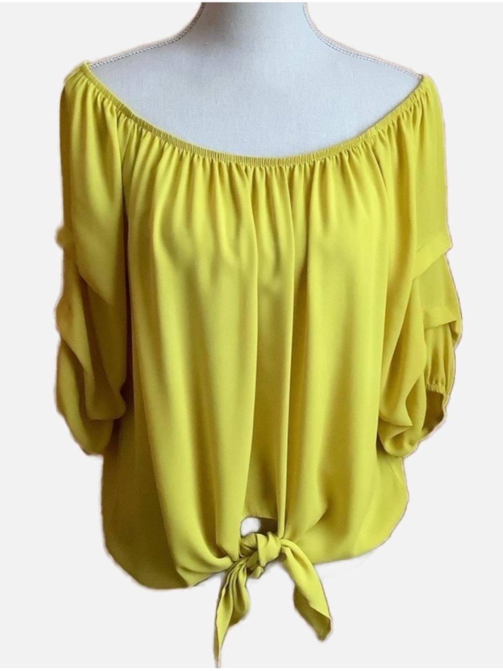 JOSEPH RIBKOFF Chartreuse Off-Shoulder Top Size 6/8